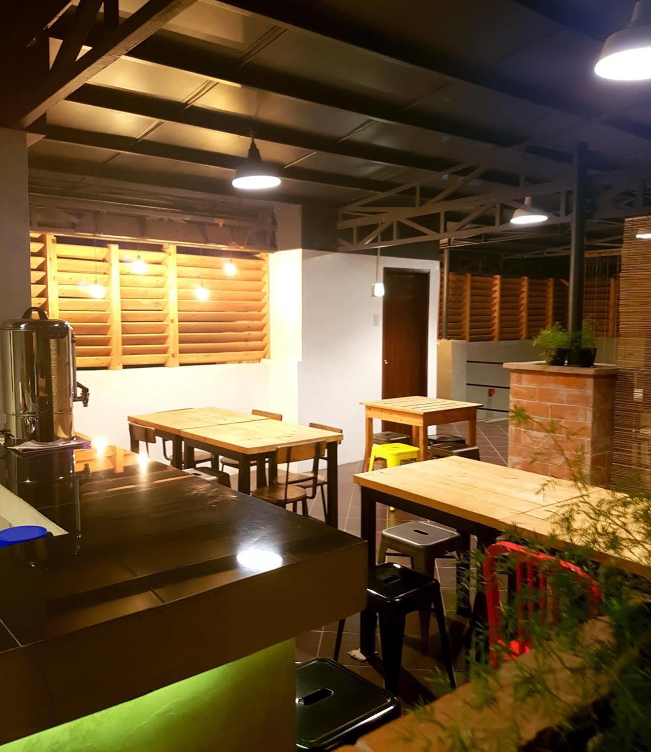 Aliria Bed And Breakfast Tagbilaran Extérieur photo